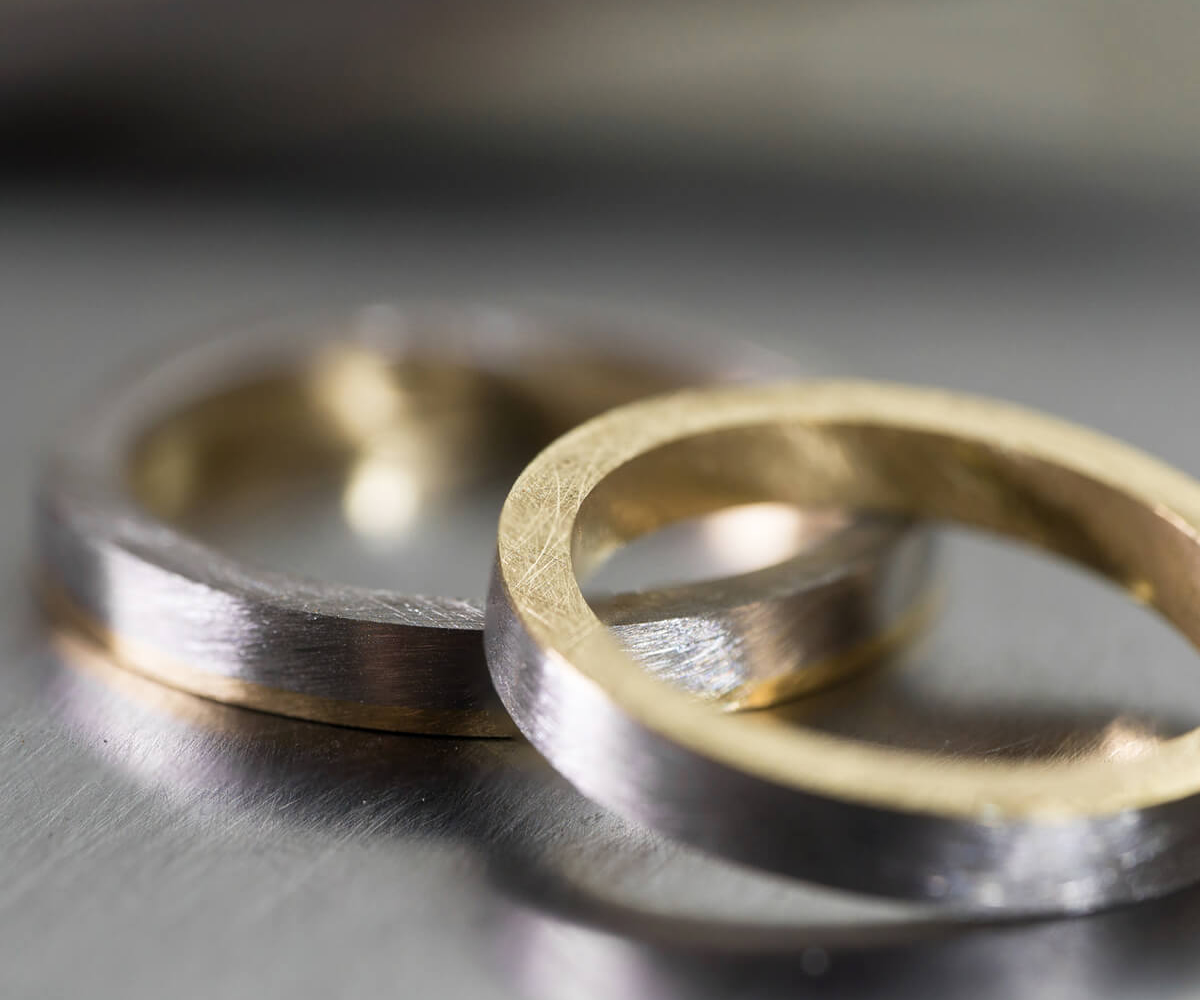 オーダーメイドマリッジリングの制作風景　ジュエリーのアトリエ　　ゴールド、プラチナ　屋久島でつくる結婚指輪