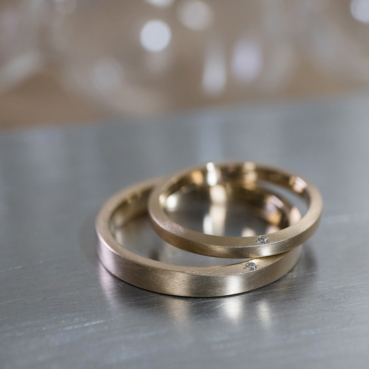 オーダーメイドマリッジリング　屋久島ジュエリーのアトリエ　ゴールド、ダイヤモンド　屋久島でつくる結婚指輪