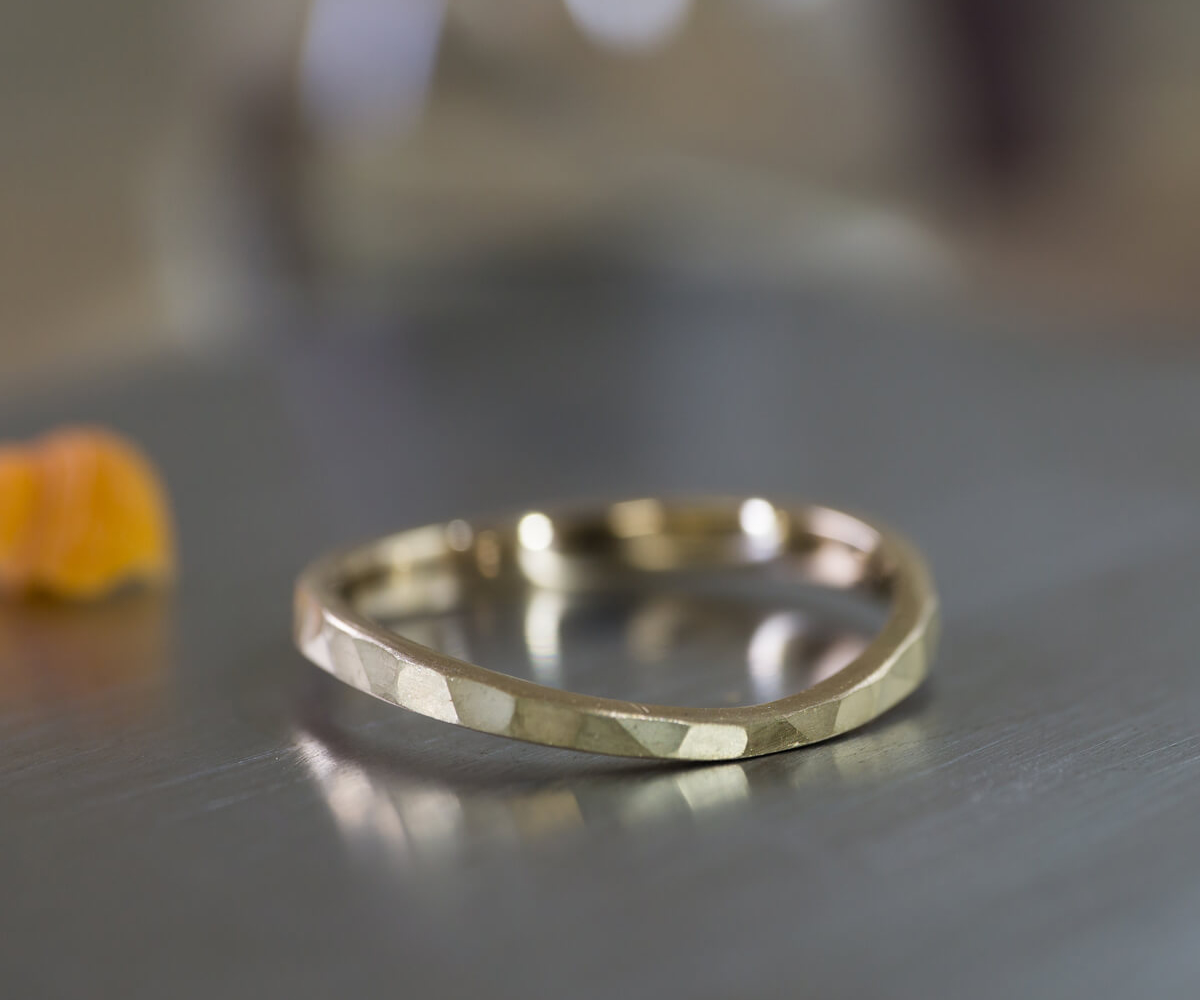 オーダーメイドマリッジリング　ジュエリーのアトリエ　シャンパンゴールド　屋久島でつくる結婚指輪
