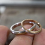 オーダーメイドマリッジリングの制作風景　ジュエリーのアトリエ　ゴールド、プラチナ　屋久島でつくる結婚指輪