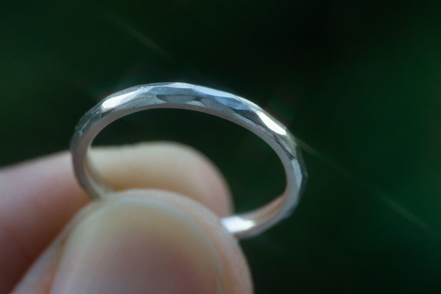 オーダーメイドマリッジリング、屋久島の緑バック　プラチナ　屋久島でつくる結婚指輪