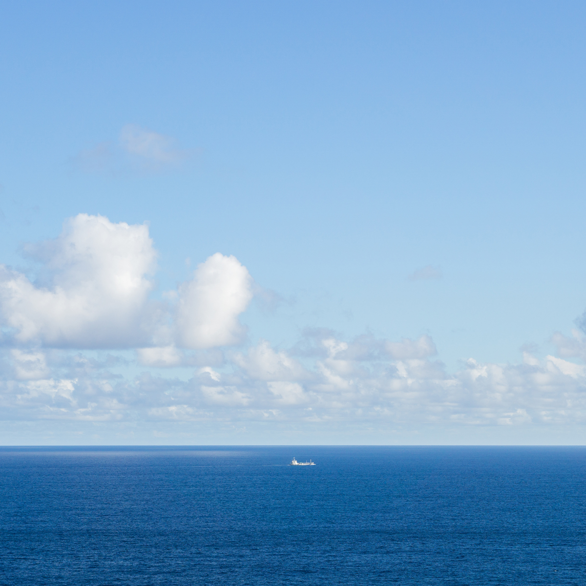 屋久島の海、空、船　屋久島海とジュエリー　オーダーメイドマリッジリングのモチーフ