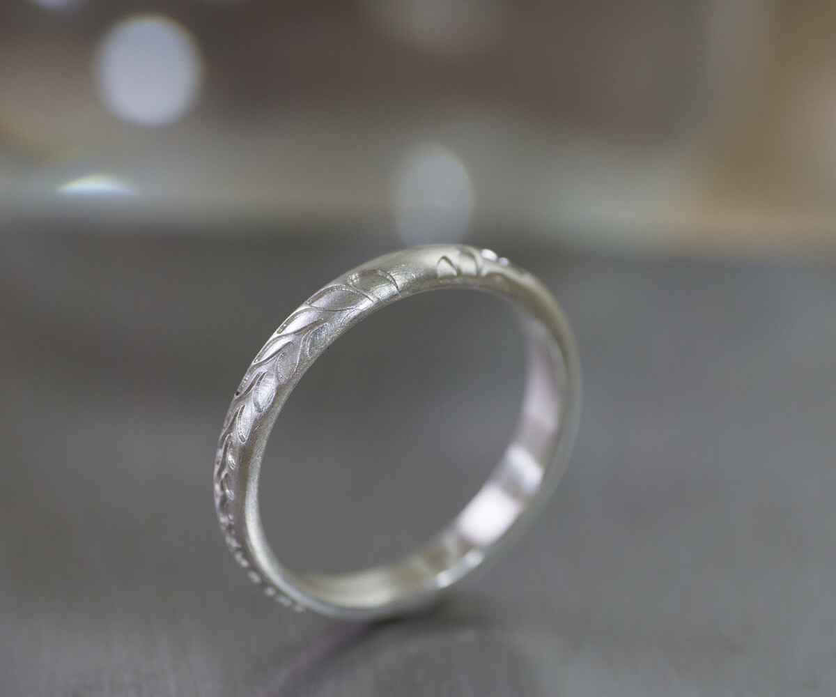 オーダーメイドマリッジリング　ジュエリーのアトリエ　シルバー　屋久島のシダモチーフ　屋久島でつくる結婚指輪
