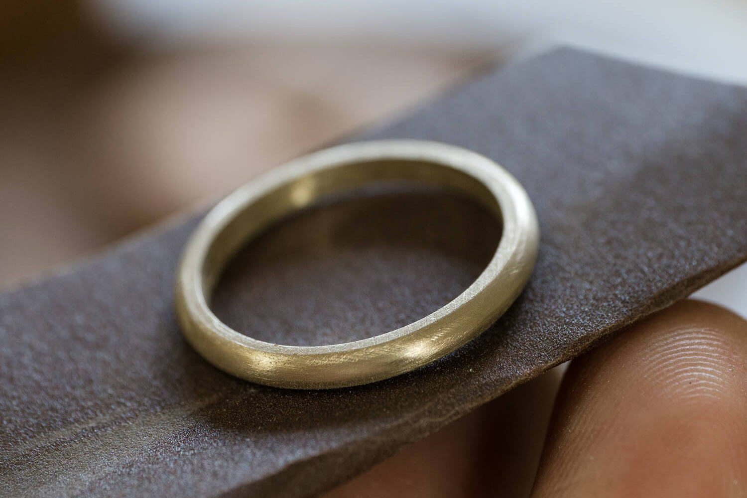 オーダーメイドマリッジリングの制作風景　ジュエリーのアトリエ　ゴールドリング 屋久島でつくる結婚指輪