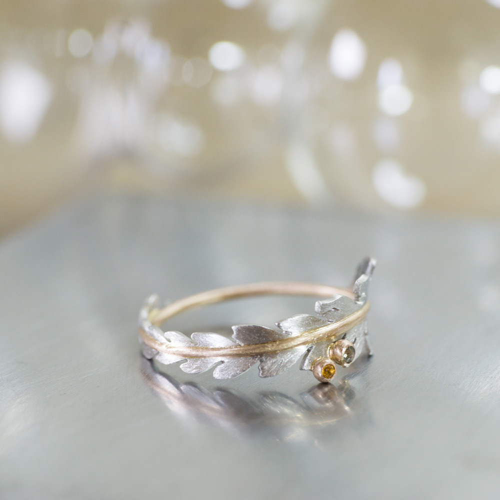 シダの指輪　プラチナ、ゴールド　屋久島で作る結婚指輪